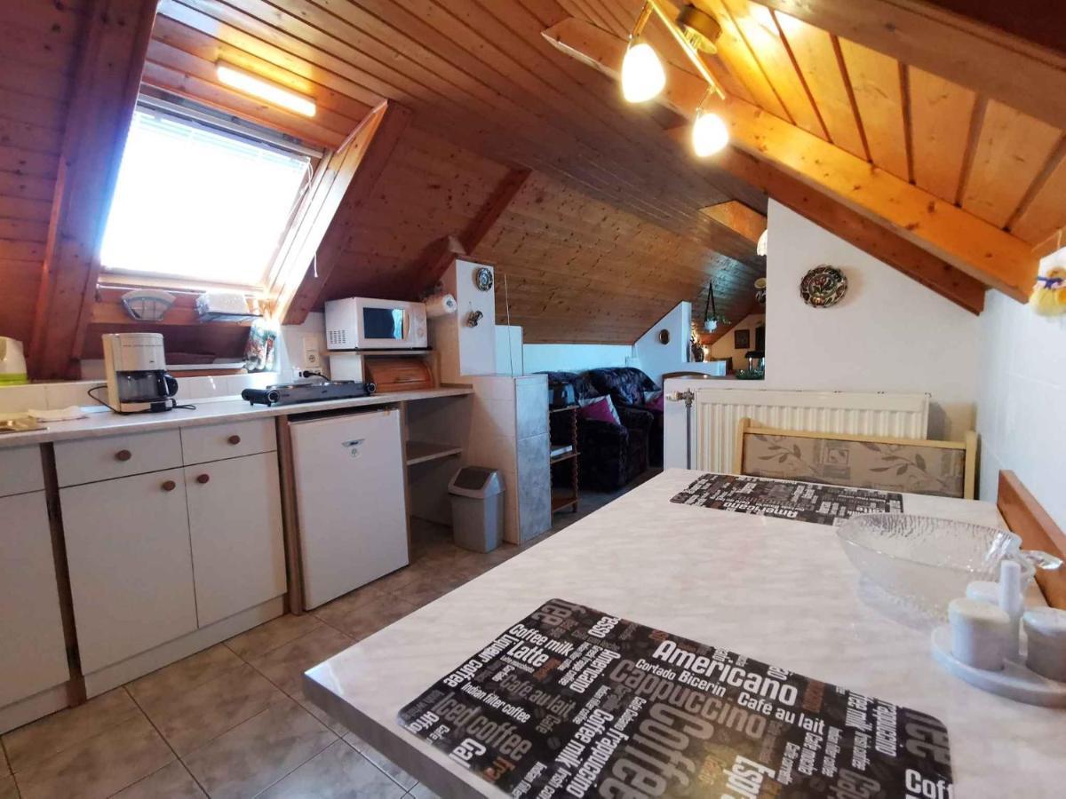 Apartment In Heviz/Balaton 18913 외부 사진